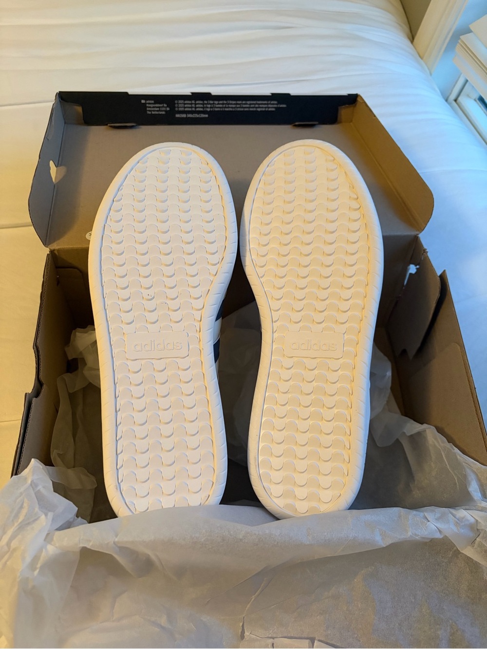 Barreda adidas shoes - Picture 2 of 4